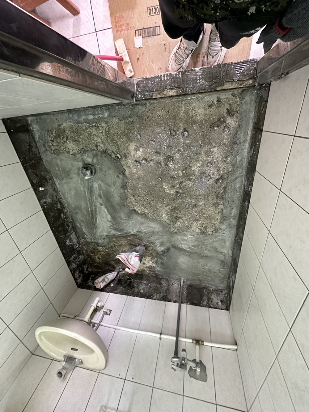 雲林廁所防水及磁磚工程