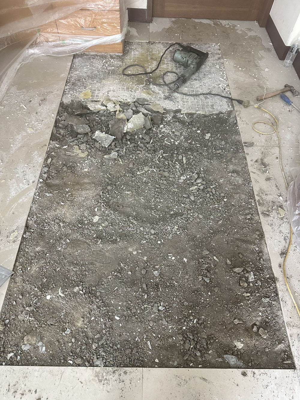 雲林磁磚空心局部修改